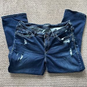 Silver Jeans | Suki | Capri | sz 18 22.5” inseam